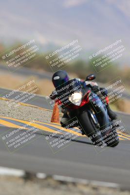 media/Sep-11-2022-SoCal Trackdays (Sun) [[81b7e951af]]/Turn 14 (1130am)/